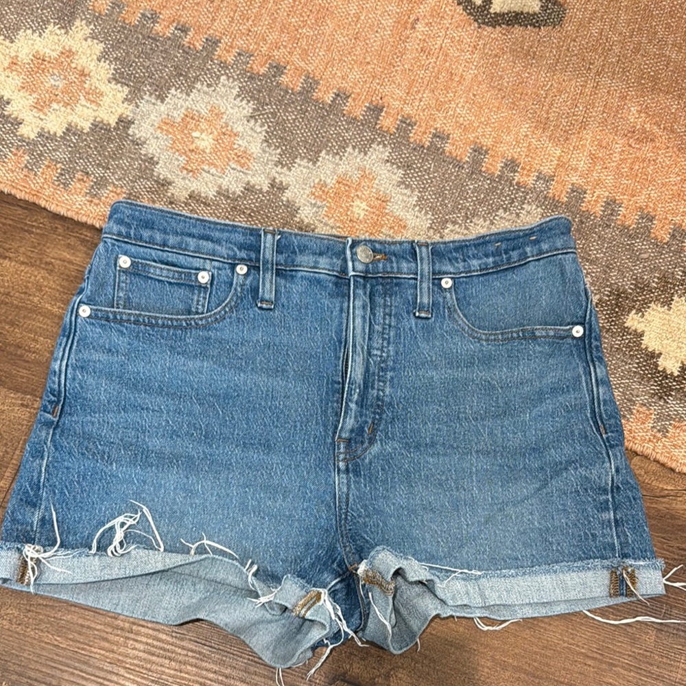 Madewell denim high rise shorts size 29